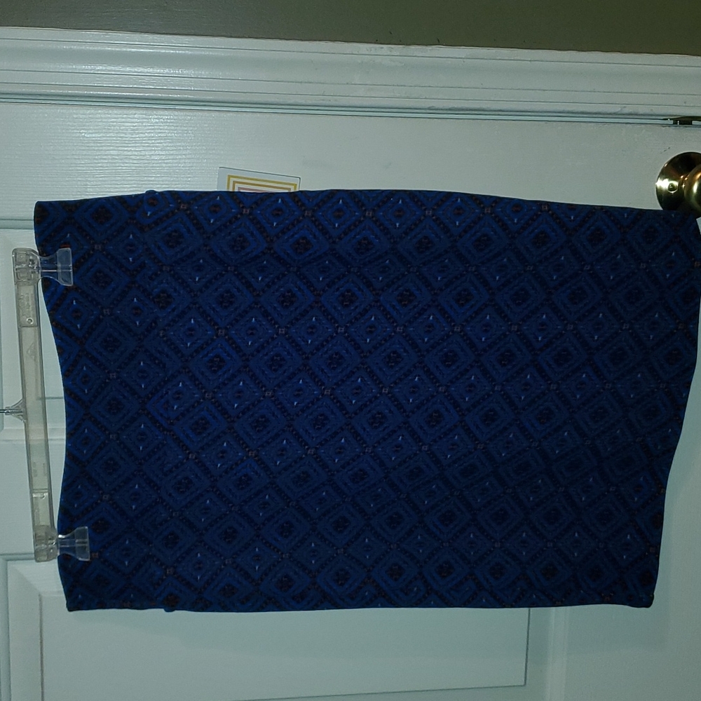 Lularoe Cassie Size L Skirt, NWT